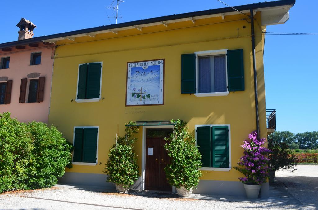 La Meridiana Affittacamere Colorno Exteriör bild